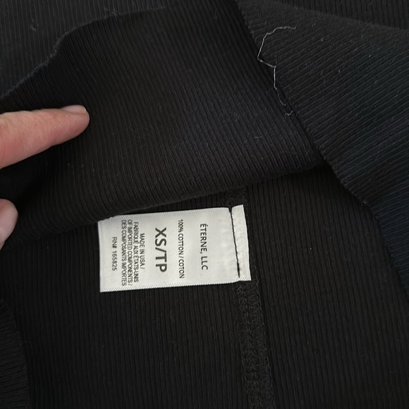 NWT Eterne Crop Tank - Picture 4 of 5